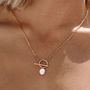 Atolea La Isla Necklace 18K Gold & Pearl